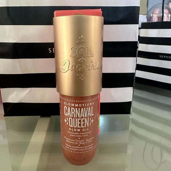 Sol de Janeiro Carnaval Queen Glow Oil - Picture 1 of 2